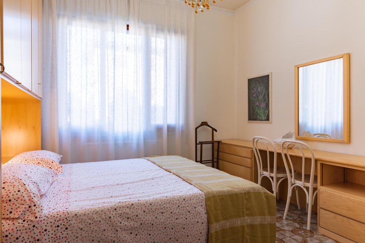 Apartment Holiday Versilia Camaiore Eksteriør billede